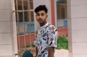 ফরিদগঞ্জে ঘর থেকে কিশোরের অর্ধগলিত লাশ উদ্ধার