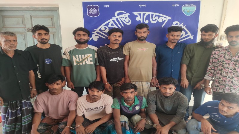 শাহরাস্তিতে মাদকবিরোধী অভিযানে ৩ মামলায় ৫ জনসহ ১৩ জন আদালতে সোপর্দ