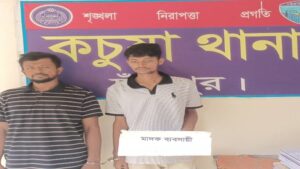 কচুয়ায় সরকারি প্রাথমিক বিদ্যালয়ের শিক্ষক হাসিব ইয়াবাসহ আটক