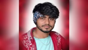 মতলব সেতুর পাশে পিকআপের ধাক্কায় প্রাণ গেল ১৮ বছরের যুবকের