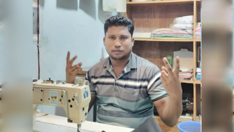 ওয়ারুক স্টেশনে সড়ক দুর্ঘটনায় আহত ব্যবসায়ী সবুজের মৃত্যু