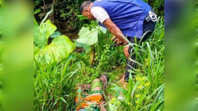 চাঁদপুর-কুমিল্লা আঞ্চলিক মহাসড়কের পাশ থেকে হেলপারের লাশ উদ্ধার