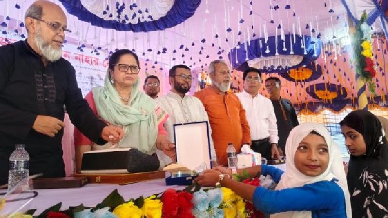 কচুয়ায় কৃতী শিক্ষার্থীদের সংবর্ধনা ও পুরস্কার বিতরণ